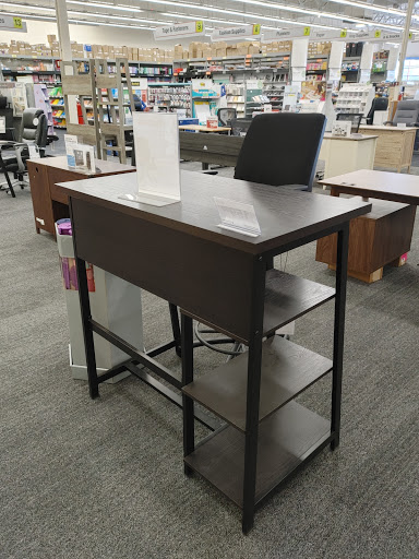 Office Supply Store «Staples», reviews and photos, 27945 Greenspot Rd, Highland, CA 92346, USA