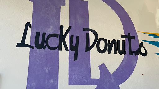 Donut Shop «Lucky Donuts House», reviews and photos, 909 Grand Ave #8, San Diego, CA 92109, USA