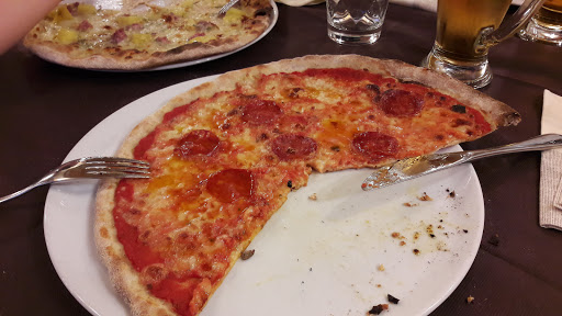 Pizzeria Ristorante Majestic in Predazzo, Provincia Autonoma di Trento