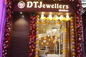 D T Jewellers image