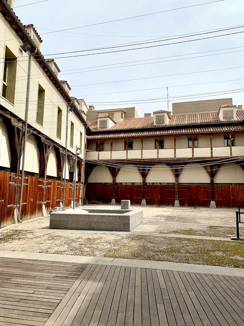 Museo de Artes y Tradiciones Populares