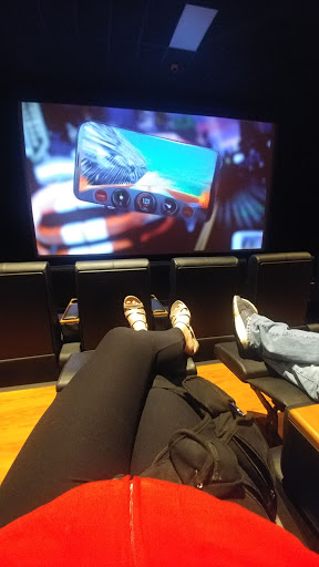 Movie Theater «Regal Cinemas Aviation Mall 7», reviews and photos, 578 Aviation Rd, Queensbury, NY 12804, USA