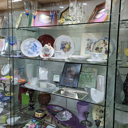 Thrift Store «Pennies For Heaven Resale», reviews and photos, 17471 Preston Rd, Dallas, TX 75252, USA