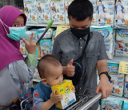 Indogrosir simpang citraland pasar andonohu photo