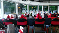 Atmosphère du Bateau Restaurant Le Libellule Annecy - n°4