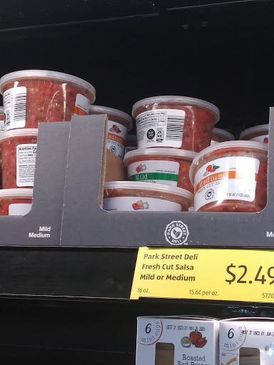 Supermarket «ALDI», reviews and photos, 571 E 24th St, Holland, MI 49423, USA