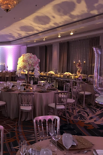 Luxury Hotel «Fairmont Chicago Millennium Park», reviews and photos, 200 N Columbus Dr, Chicago, IL 60601, USA