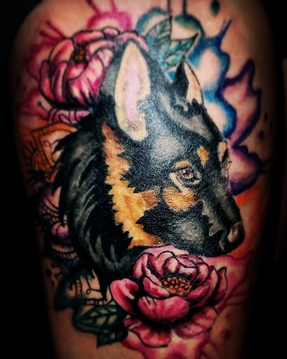 Tattoo Shop «The Ink Shrinks Tattoo Studio», reviews and photos, 568 Old Hwy 8 NW, New Brighton, MN 55112, USA