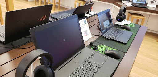 Computer Store «Microsoft», reviews and photos, 137 Stanton Christiana Rd, Newark, DE 19702, USA