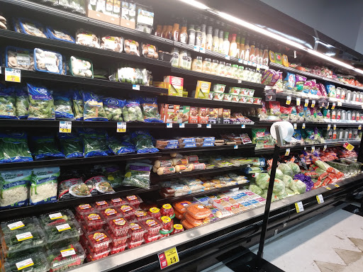 Grocery Store «Foodtown of White Plains», reviews and photos, 3734 White Plains Rd, Bronx, NY 10467, USA