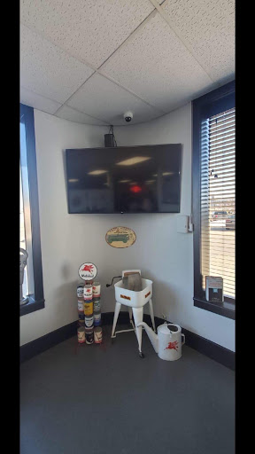 Auto Repair Shop «Kearney Tire & Auto Service», reviews and photos, 801 E 25th St, Kearney, NE 68847, USA