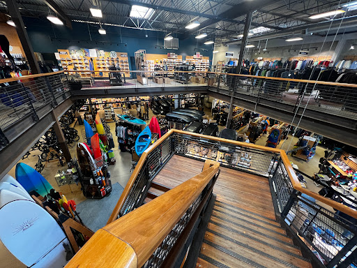Camping Store «REI», reviews and photos, 1703 S Brentwood Blvd, Brentwood, MO 63144, USA