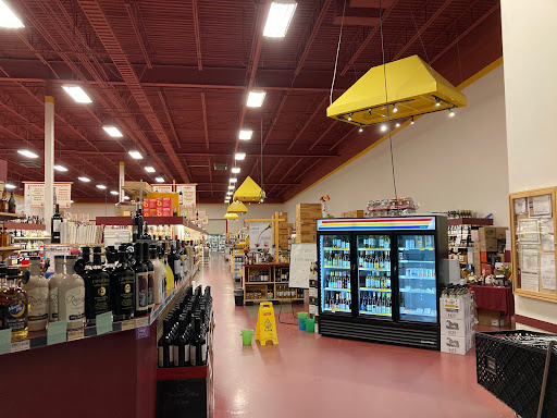 Liquor Store «Friar Tuck Beverage», reviews and photos, 1333 Savoy Plaza Ln, Savoy, IL 61874, USA