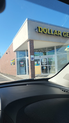 Discount Store «Dollar General», reviews and photos, 73 E Hollis St, Nashua, NH 03060, USA