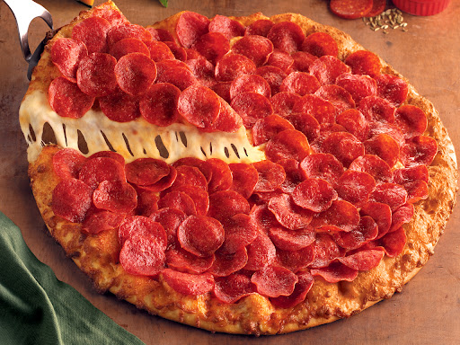 Pizza Restaurant «Round Table Pizza», reviews and photos, 1359 Washington Ave, San Leandro, CA 94577, USA