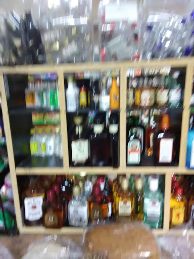 Wine Store «Mesa Foods and Liquors», reviews and photos, 28562 Oso Pkwy Ste G, Rancho Santa Margarita, CA 92688, USA