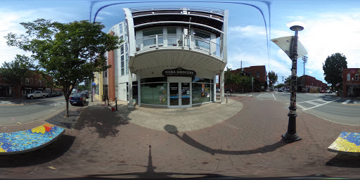 Grocery Store «NODA GROCERY», reviews and photos, 3127 N Davidson St, Charlotte, NC 28205, USA