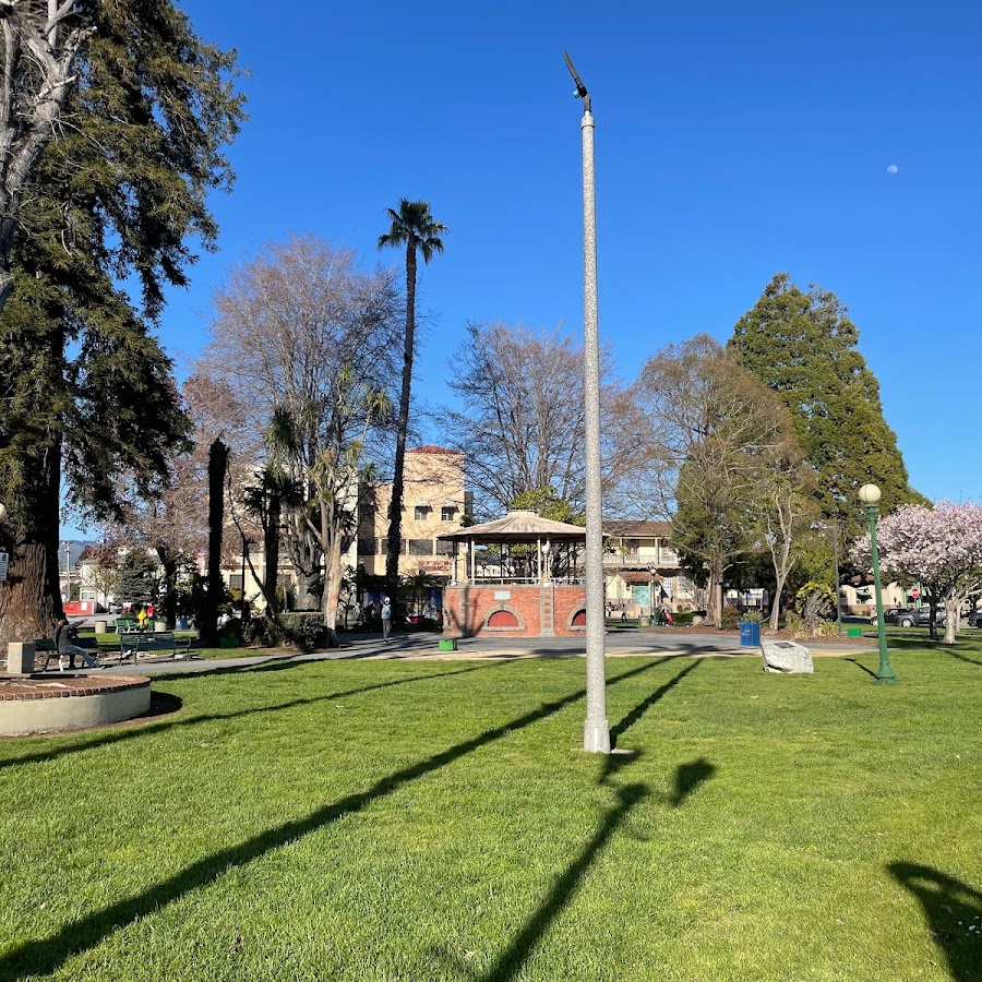 Watsonville City Plaza