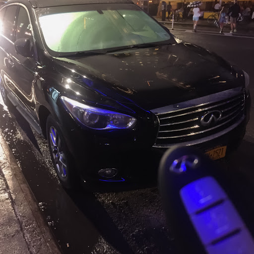 Used Car Dealer «Queens Auto Mall Auction House», reviews and photos, 134-01 Atlantic Ave, Richmond Hill, NY 11418, USA