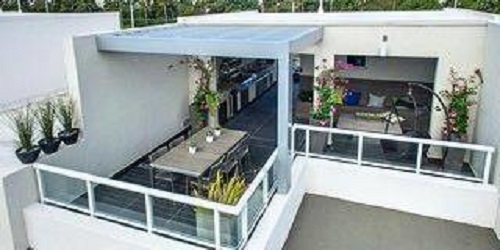 Roofing Contractor «Crown Roofing LLC (Pompano/West Palm Beach)», reviews and photos, 1621 Blount Rd, Pompano Beach, FL 33069, USA