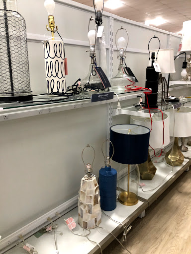 Department Store «Marshalls & HomeGoods», reviews and photos, 200 Petersville Rd, New Rochelle, NY 10801, USA
