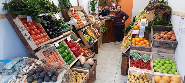 Opiniones de "LOS MUCHOS" FRUTAS Y VERDURAS en Punta del Este - Frutería