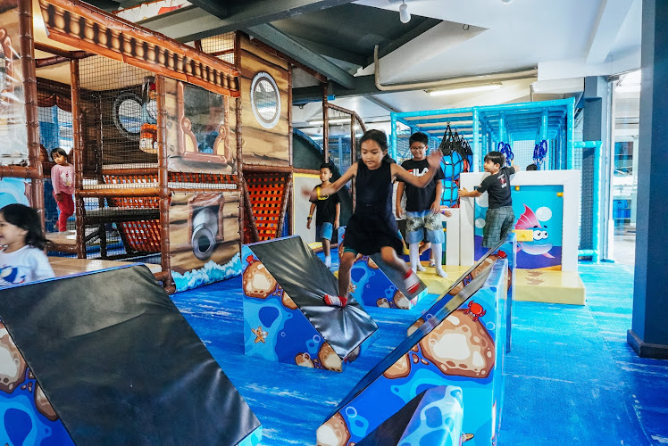 Waka Waka Bali - Indoor Playground