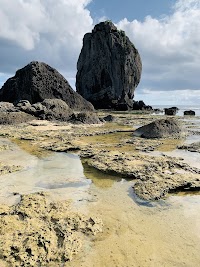 節田立神岩