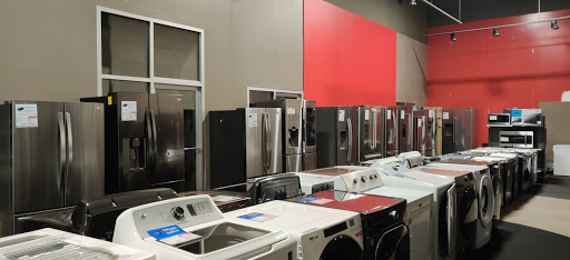 Electronics Store «Best Buy», reviews and photos, 4400 E New York St, Aurora, IL 60504, USA