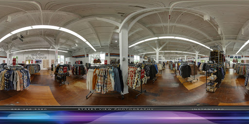 Clothing Store «Pendleton Washougal Mill Store», reviews and photos, 2 Pendleton Way, Washougal, WA 98671, USA