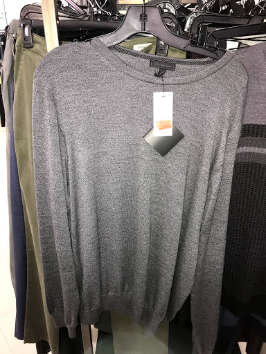 Department Store «Saks OFF 5TH», reviews and photos, 915 Ridgewalk Pkwy, Woodstock, GA 30188, USA