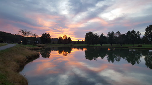 Country Club «Greenhills Country Club», reviews and photos, Old Rte 56, Ravenswood, WV 26164, USA