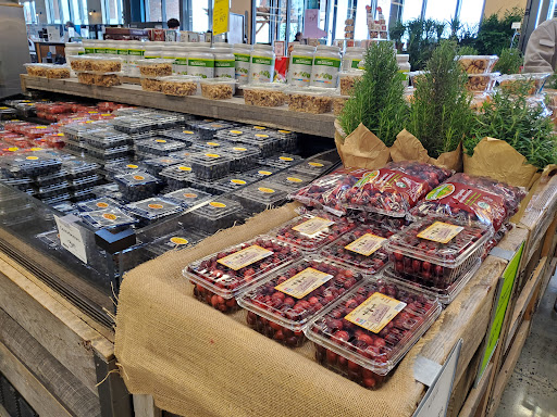 Grocery Store «Whole Foods Market», reviews and photos, 750 N Krocks Rd #301, Allentown, PA 18106, USA