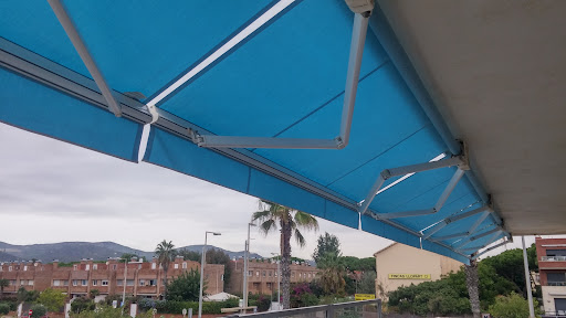 TOLDOS Y PERSIANAS PEÑA – (Cornellà de Llobregat)