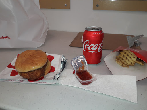 Fast Food Restaurant «Chick-fil-A», reviews and photos, 7125 Forest Hill Ave, Richmond, VA 23225, USA