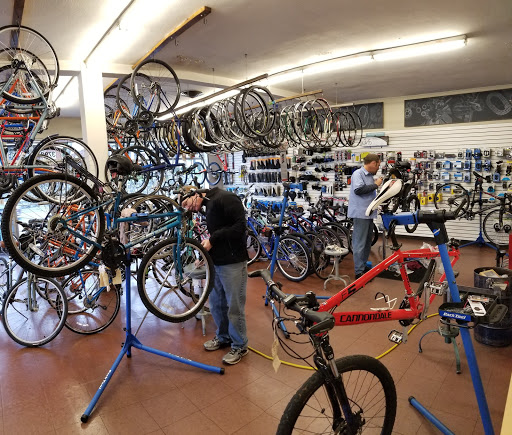 Bicycle Store «Pedal Pusher», reviews and photos, 3798 Walnut St, Harrisburg, PA 17109, USA