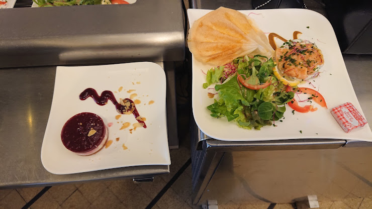 Plats et boissons hôtels La Croix Verte - Bar-Restaurant, Hôtel-Pension, Location de salles 44470 Carquefou