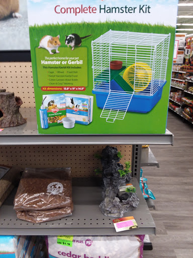 Pet Supply Store «Pet Supplies Plus», reviews and photos, 13360 W 87th St Pkwy, Lenexa, KS 66215, USA
