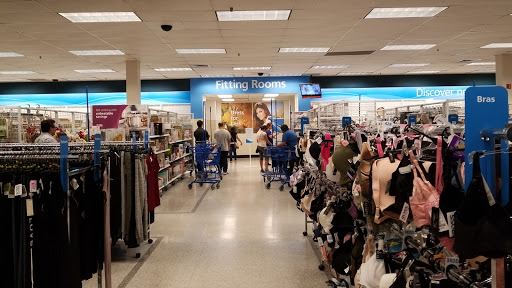 Clothing Store «Ross Dress for Less», reviews and photos, 8115 W Bell Rd, Peoria, AZ 85382, USA