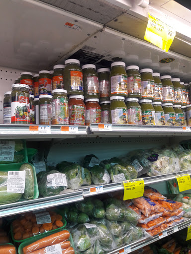 Grocery Store «Bravo Supermarkets», reviews and photos, 2435 US Hwy 98 N, Lakeland, FL 33805, USA