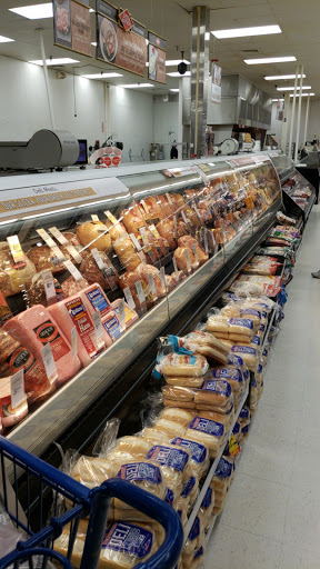 Grocery Store «Meijer», reviews and photos, 1800 Holton Rd, North Muskegon, MI 49445, USA