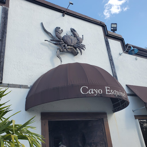 Shopping Mall «Tropicaire Shopping Center», reviews and photos, 7751 Bird Rd, Miami, FL 33155, USA