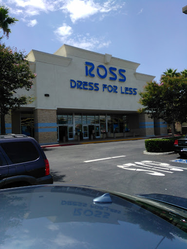 Clothing Store «Ross Dress for Less», reviews and photos, 212 Towne Center Dr, Compton, CA 90220, USA
