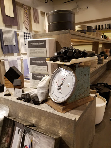 Home Goods Store «Rikumo», reviews and photos, 1216 Walnut St, Philadelphia, PA 19107, USA