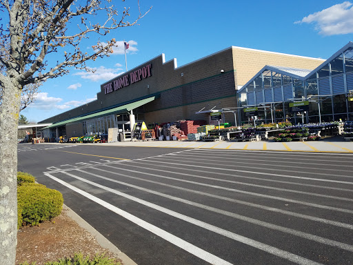 Shopping Mall «Crossroads Shopping Center», reviews and photos, 229 Hartford Ave, Bellingham, MA 02019, USA