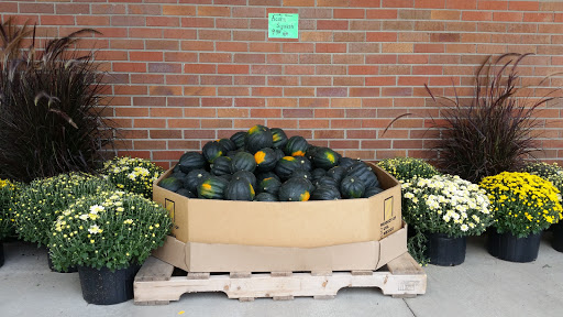 Grocery Store «Stringtown Grocery», reviews and photos, 2208 540th St SW, Kalona, IA 52247, USA