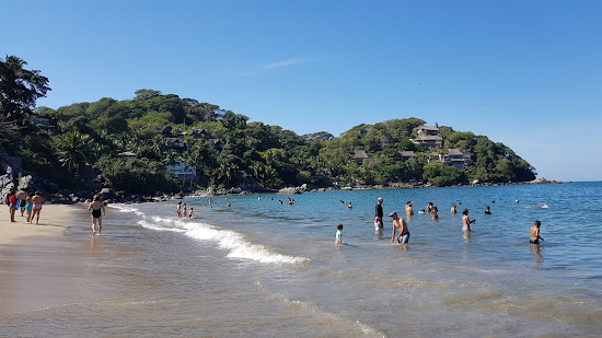 Muertos beach