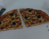 Plats et boissons du Pizzeria PLANET PIZZA FLEURY SUR ANDELLE - n°6