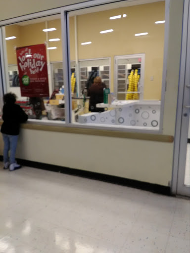 Pet Supply Store «Petco Animal Supplies», reviews and photos, 2255 East Ridge Road, Irondequoit, NY 14622, USA