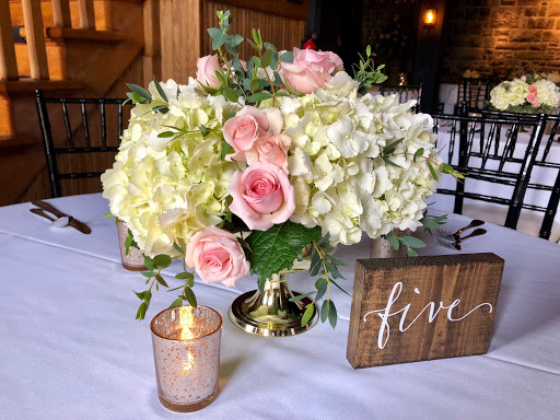 Florist «Happiness is... The Little Flower Shop», reviews and photos, 39277 Grand River Ave, Farmington Hills, MI 48335, USA